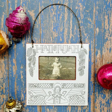 Load image into Gallery viewer, Cute and Cozy Gift Set (Gift Wrapping Included) - Cottage and Thistle